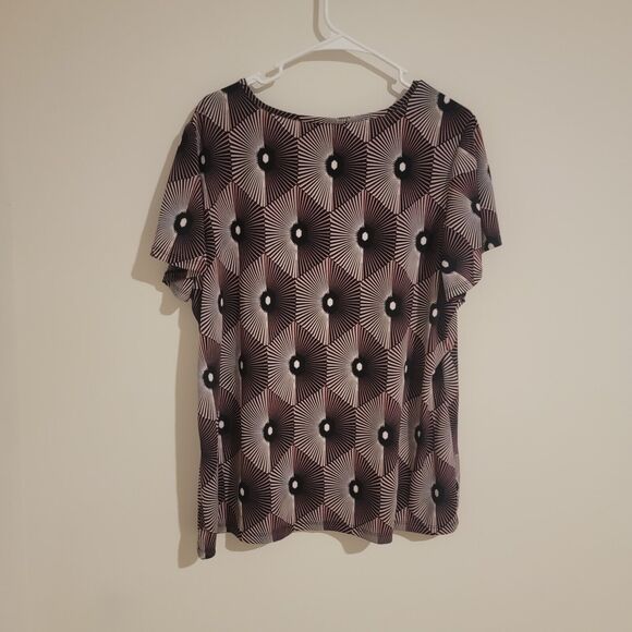 Bydesign 2x Top Button Accents Geometric Pattern Blouse Pink Black - Picture 2 of 5